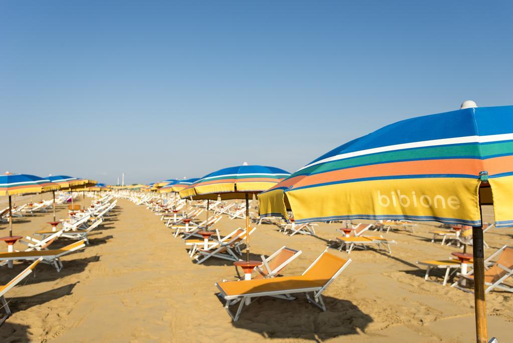 Appartamenti Bristol Bibione Exterior photo